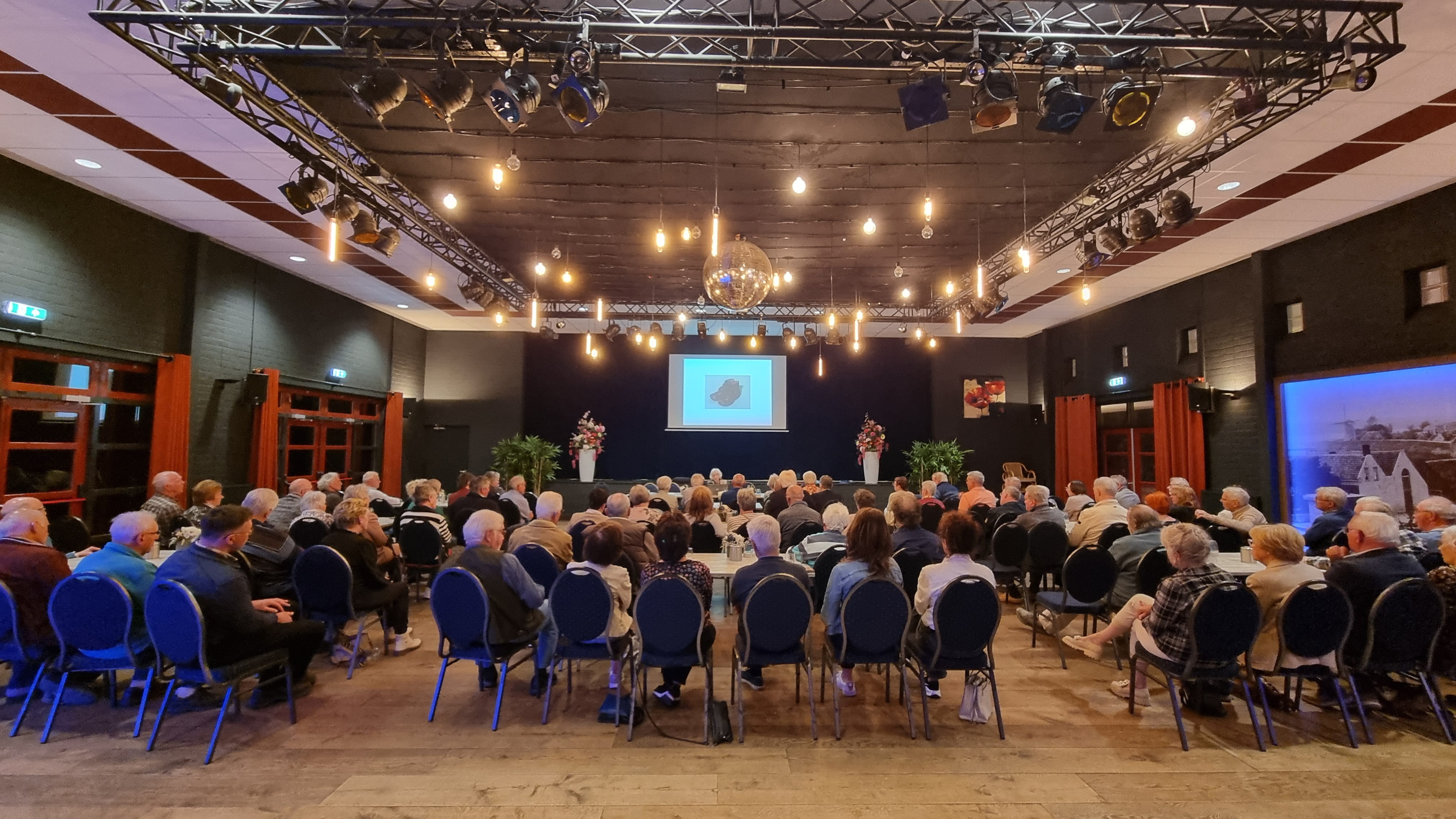 Den Ouden DIjk Archief