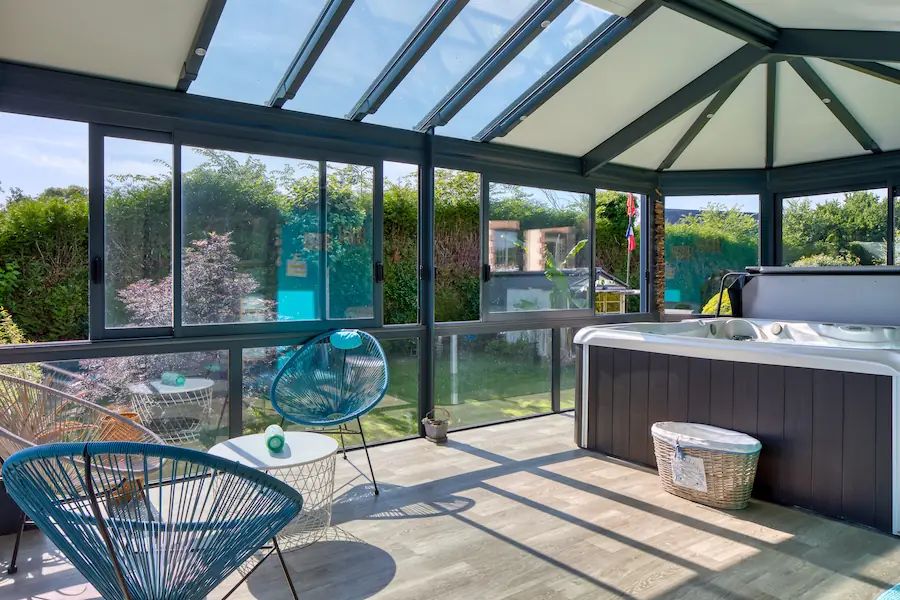 Vue intérieure de l'Espace Détente de la Villa Argonne près de Dieppe