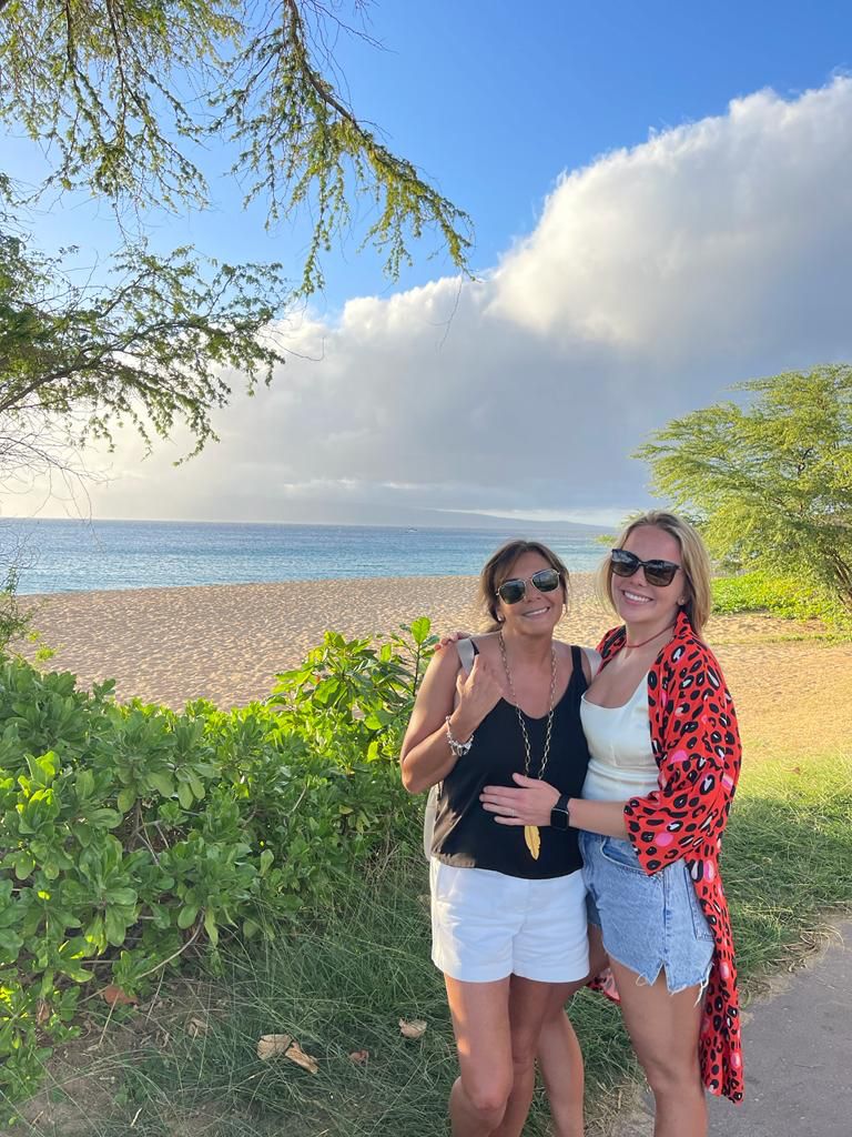 Ale Guzmán, Maida Bunster