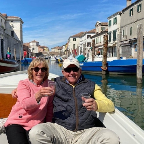 在运河维纳拍摄的完美纪念照