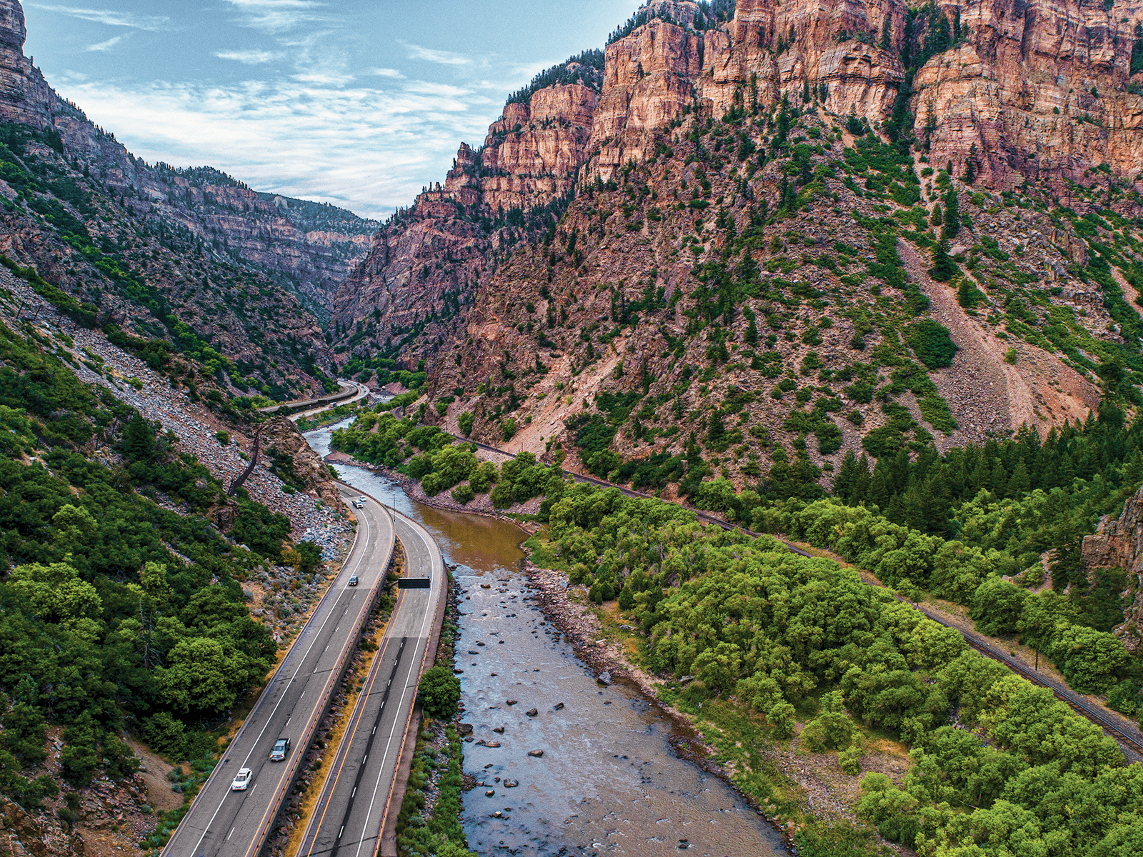 Why is Glenwood Canyon Prone to Accidents?