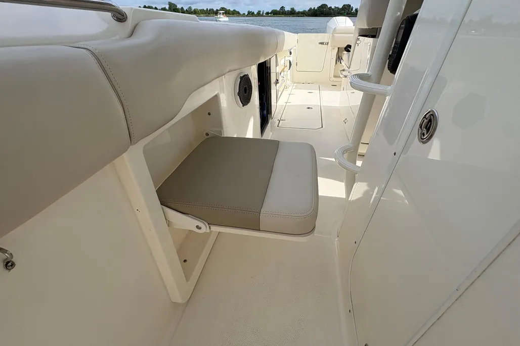 Boat thumbnail 15