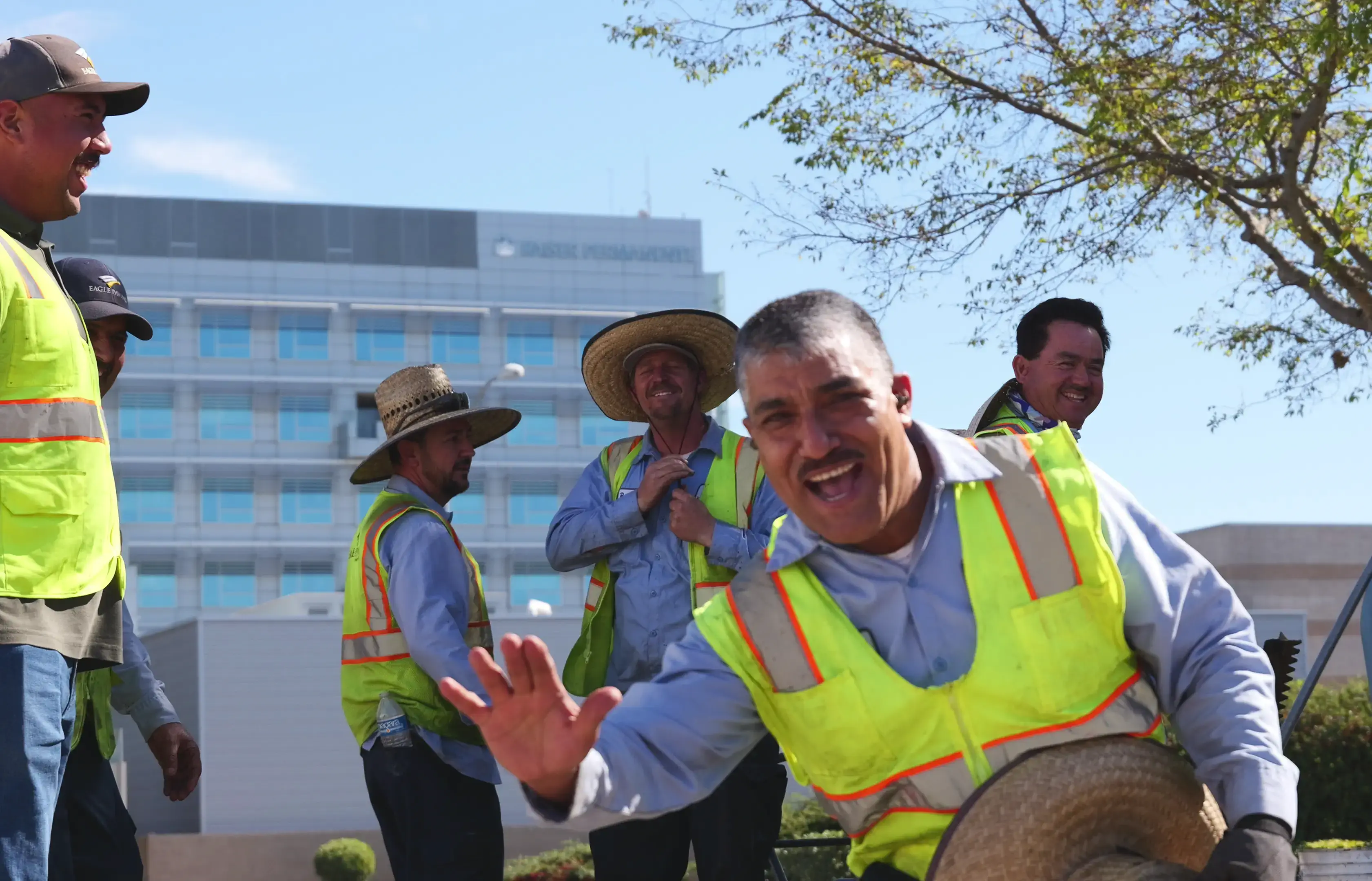 Construction worker being a class clown