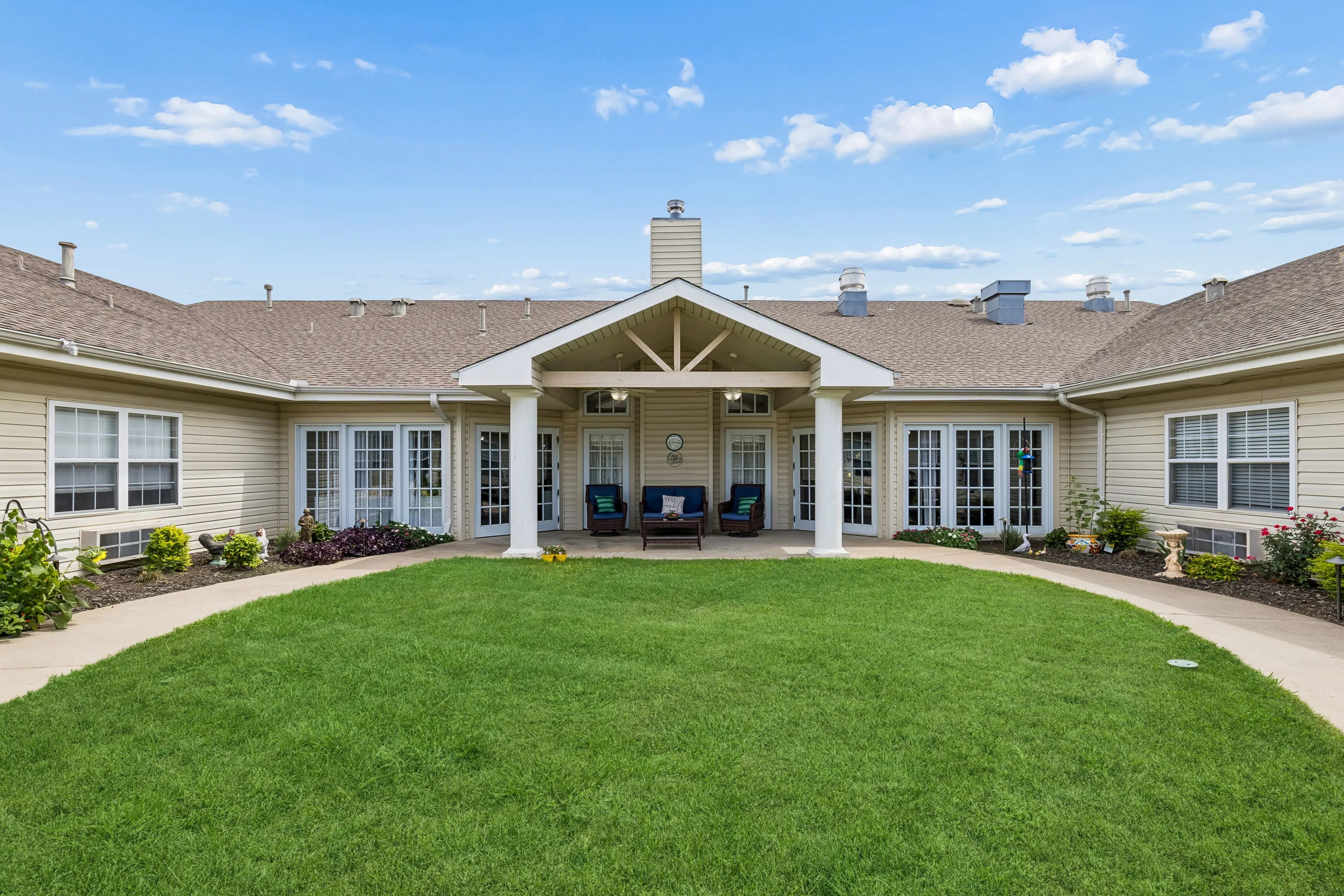 Lakewell Court community photo 5
