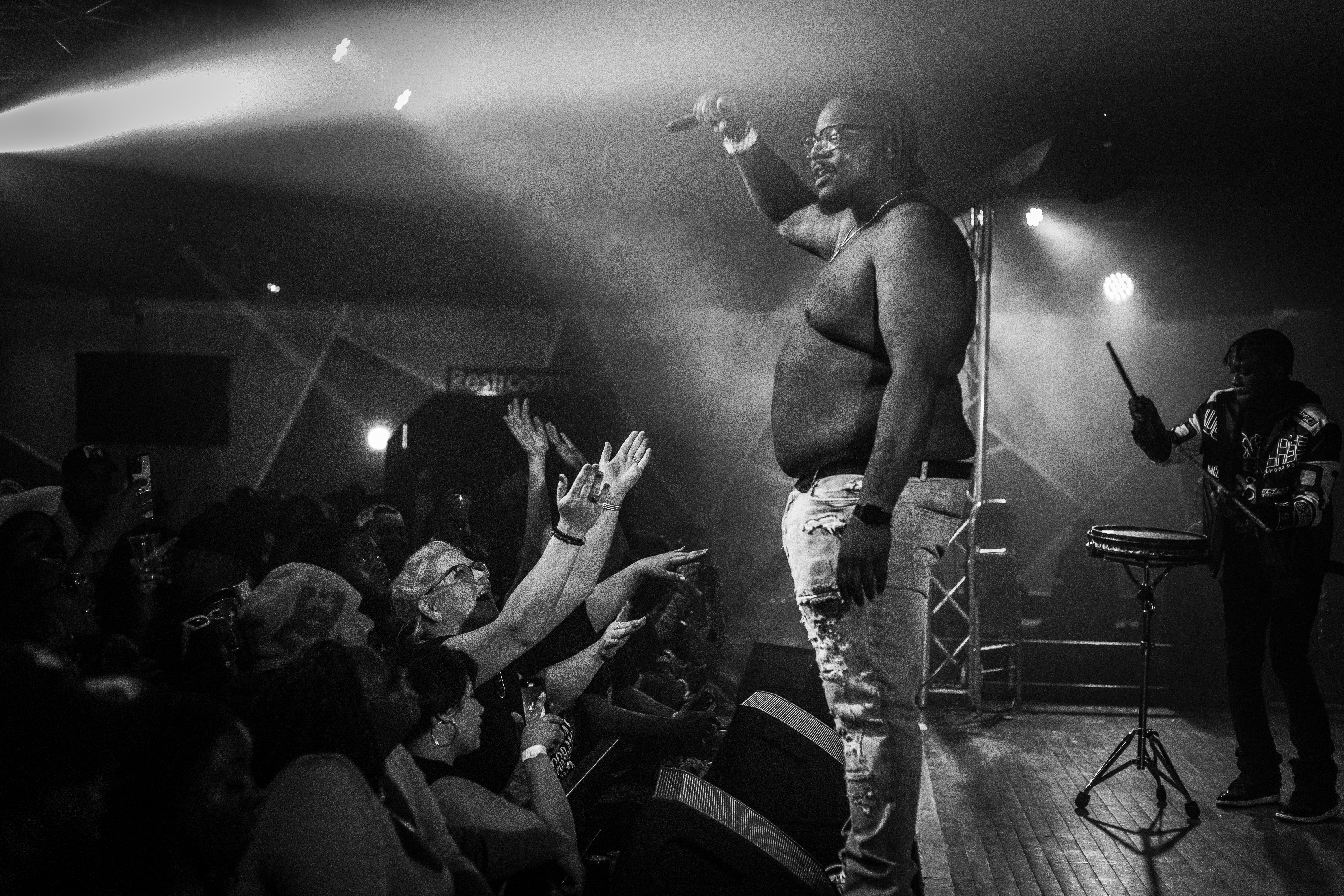 image of a little girl in a dresss in a vineyard