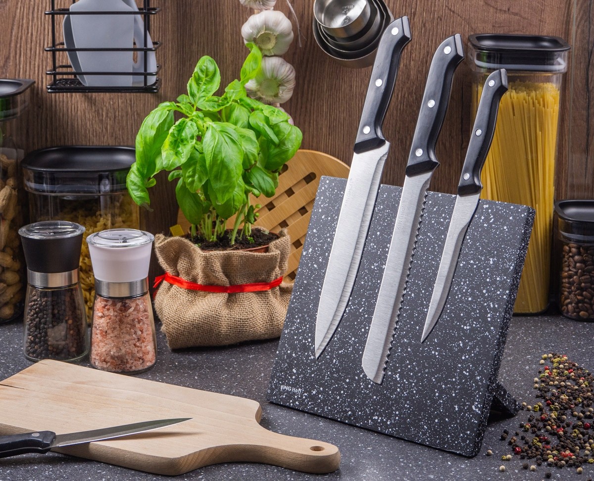 15 Niezbędnych Akcesoriów Kuchennych do Małej Kuchni w 2025