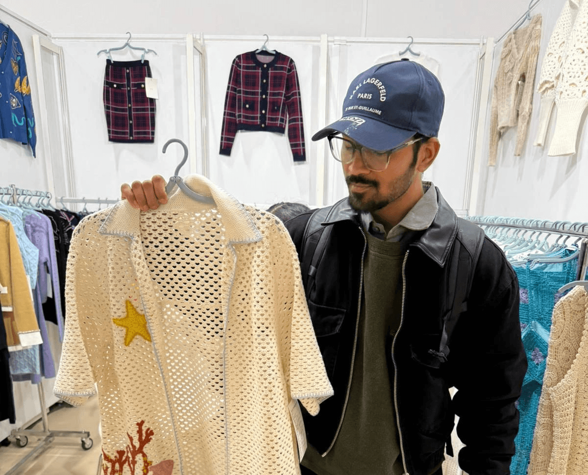 cosmetic spray bottle