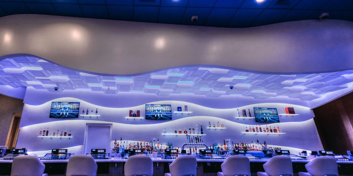 TEMP_morongo-casino-ceiling_02