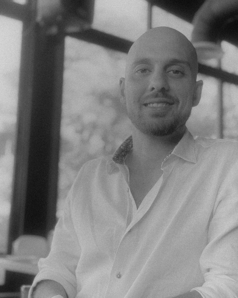 Image of a rapper with headphones