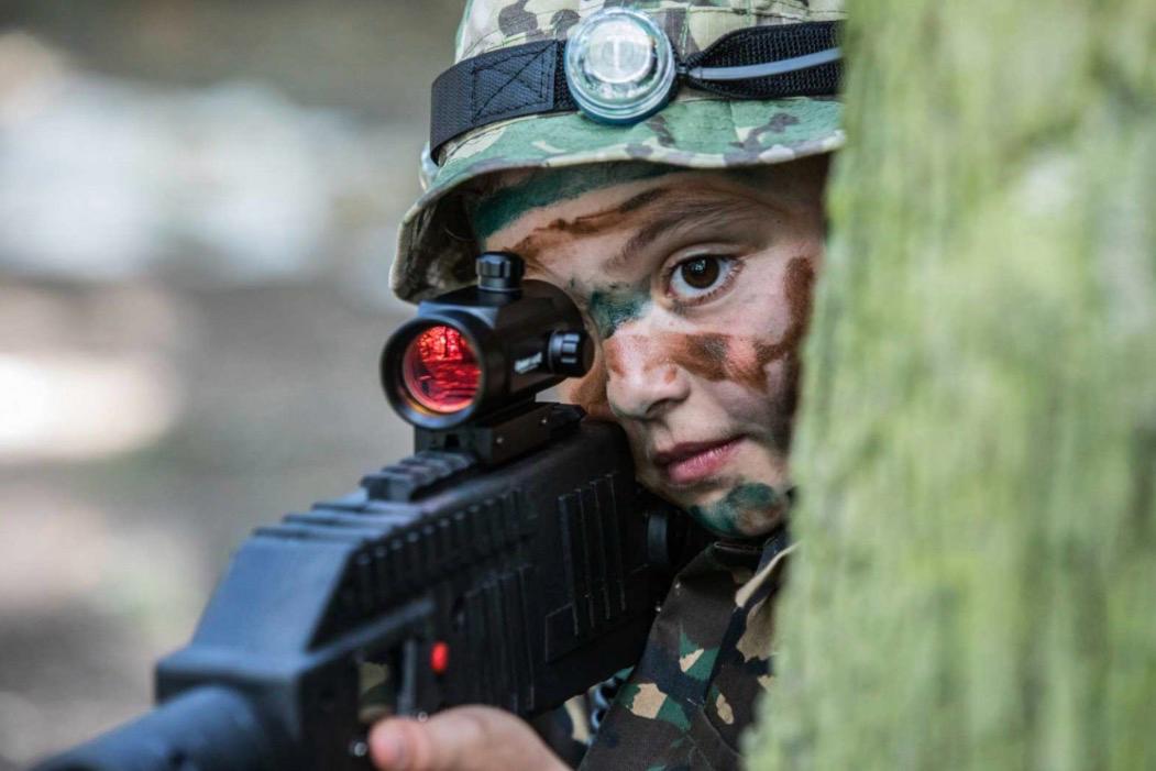 Dynamic picture of a cyclist riding downhill