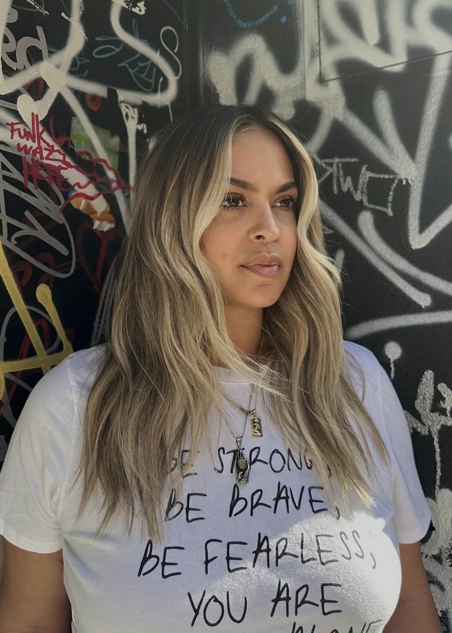 Dimensional blonde balayage with seamless face frame, hair color expert, top hair color trends 2025, IBE extensions and Line One extensions