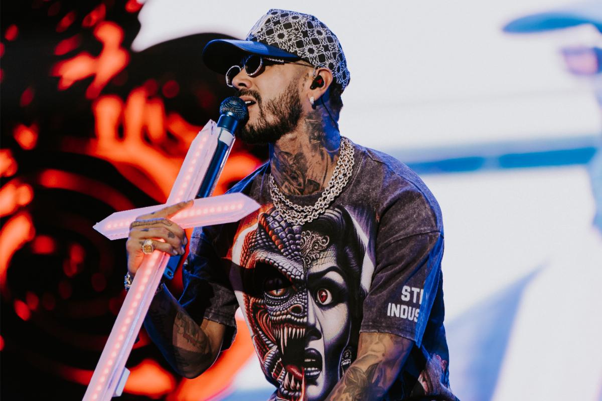 © Anuel en Puro Latino Festival (Sevilla, 2026) · LaMota