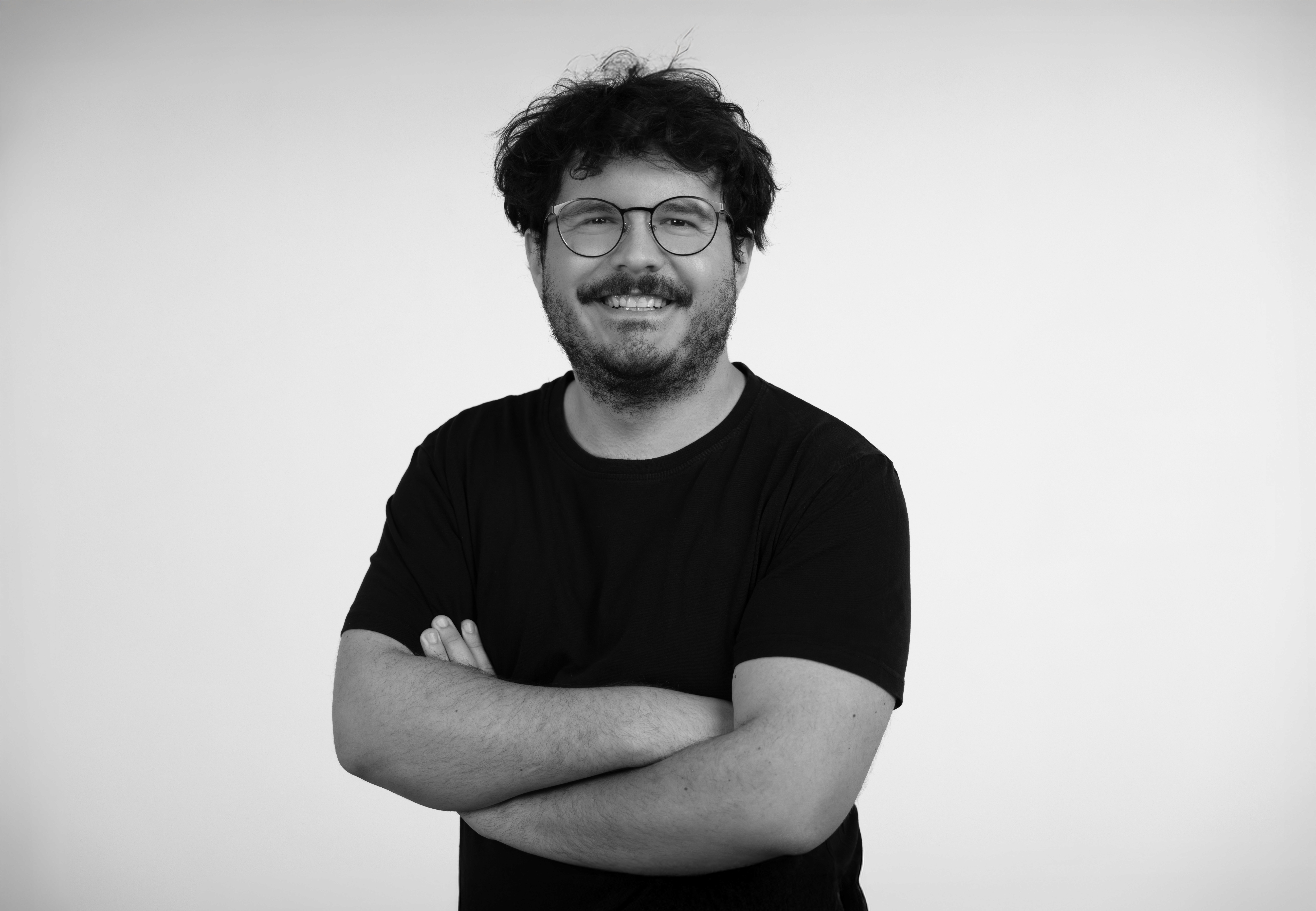 Leo Shaqiri, Fotograf und Grafiker bei der Blackbone Marketingagentur