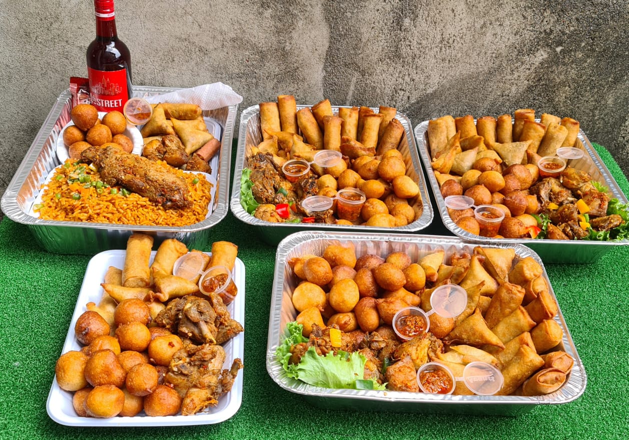 Samosas & Small Chops