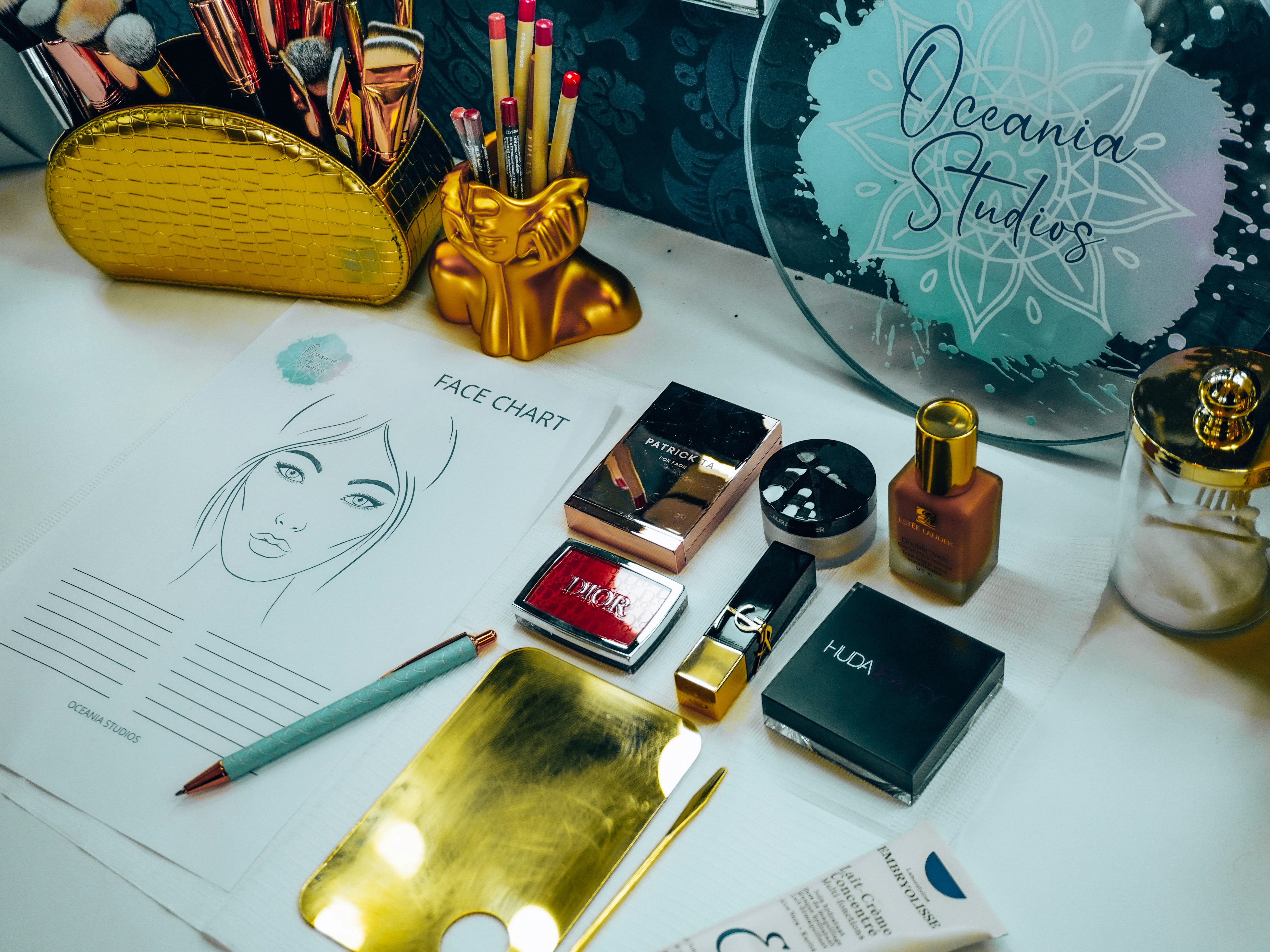 flower bouquet on table