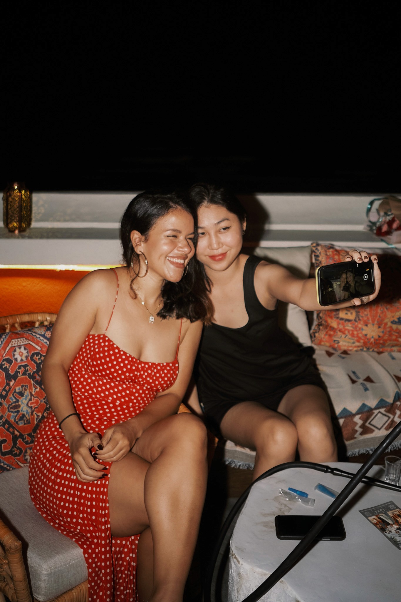 Live DJ night at The Roof Da Nang club — beachfront dancefloor