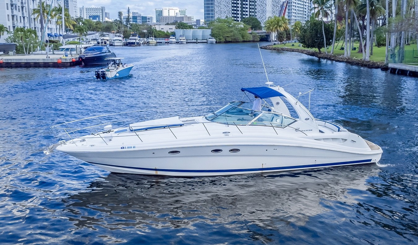 SeaRay SunDancer 50' Yacht rental in Miami – Monarc VIP luxury yacht experiences