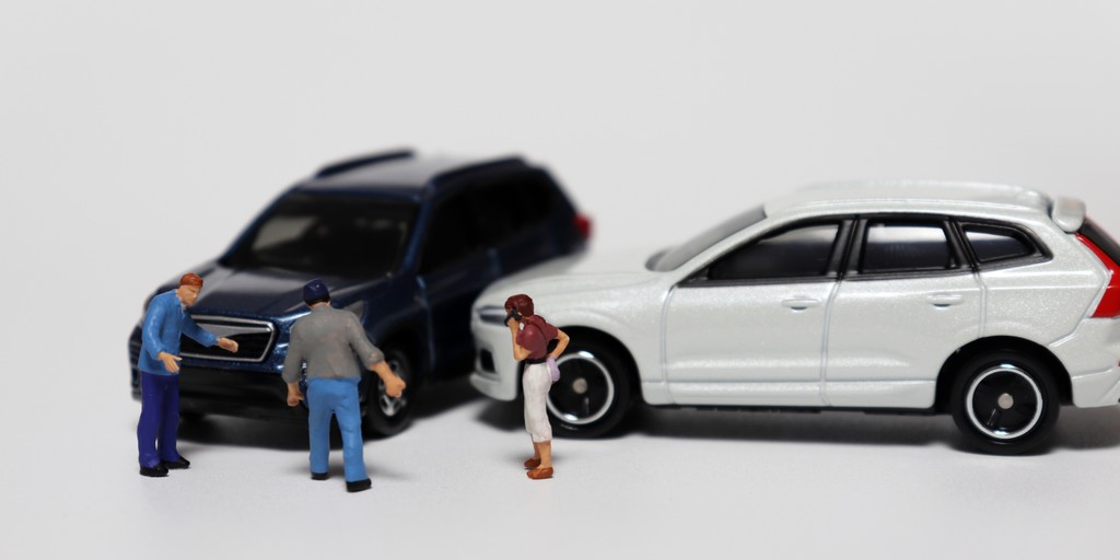 car-accident-toys