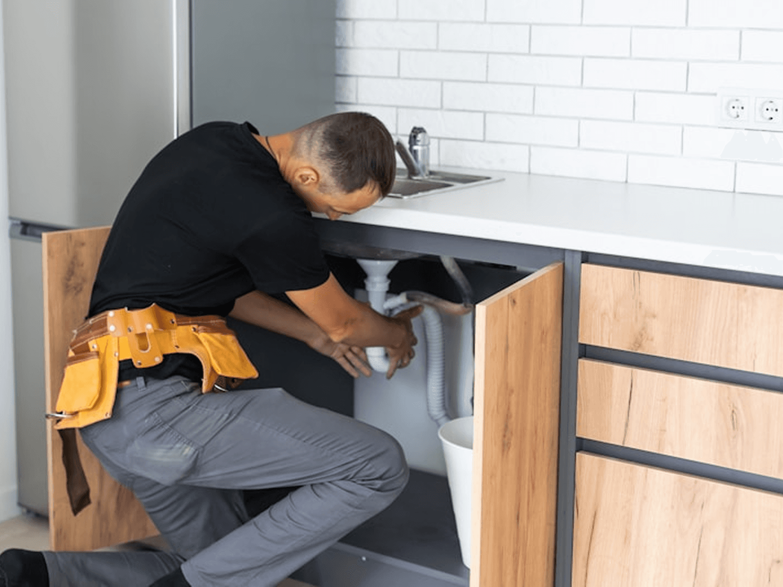 The Complete Guide to Professional Drain Cleaning and Why It’s Worth