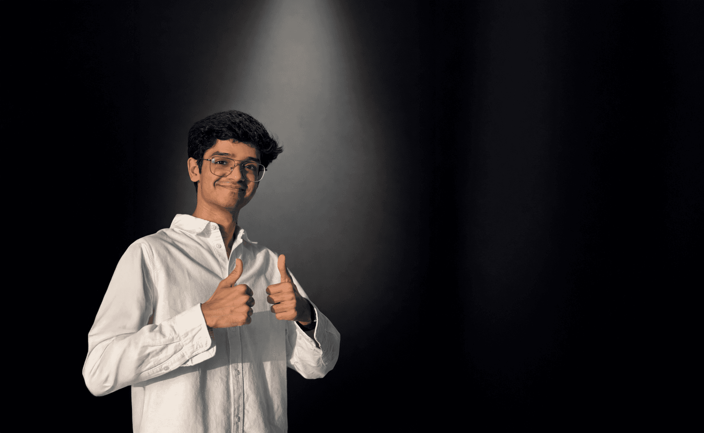 Blurred black&white background