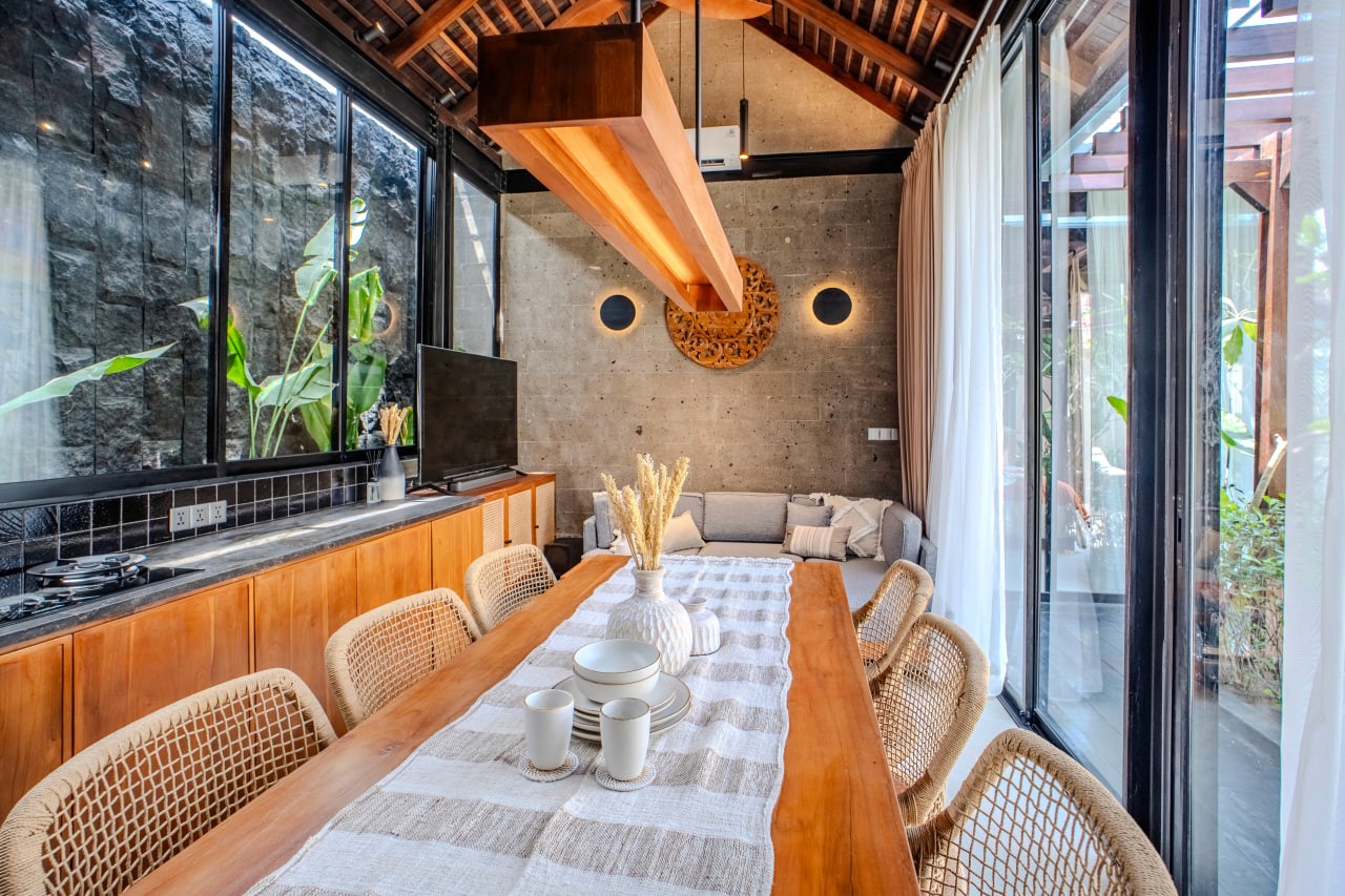 2-bedroom villa with jacuzzi terrace in Canggu