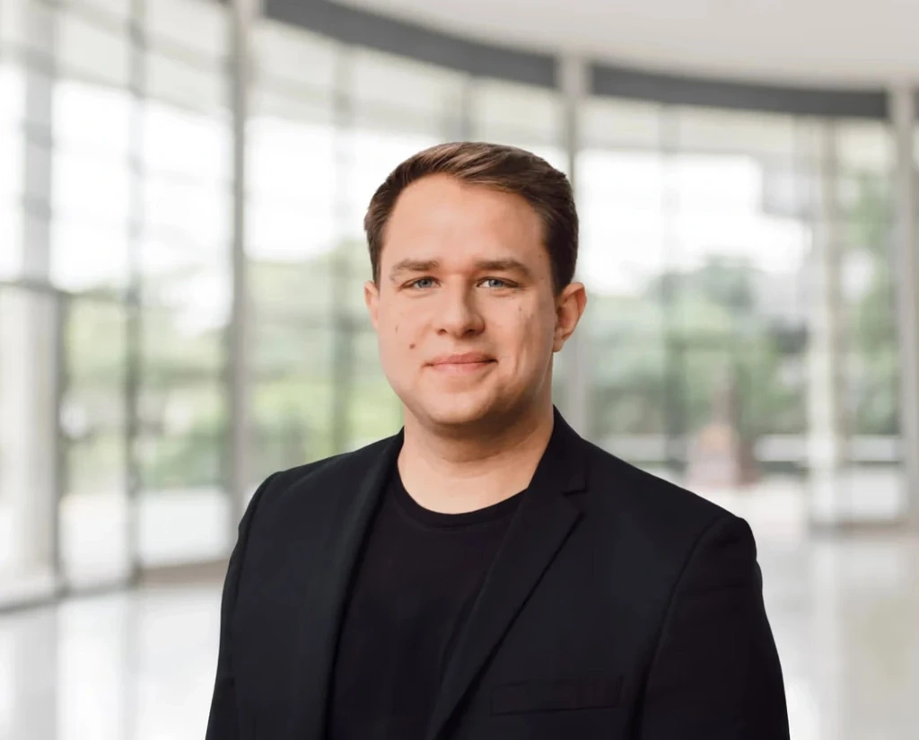 Enrico Bernardo, Geschäftsführer der hellomed Group GmbH