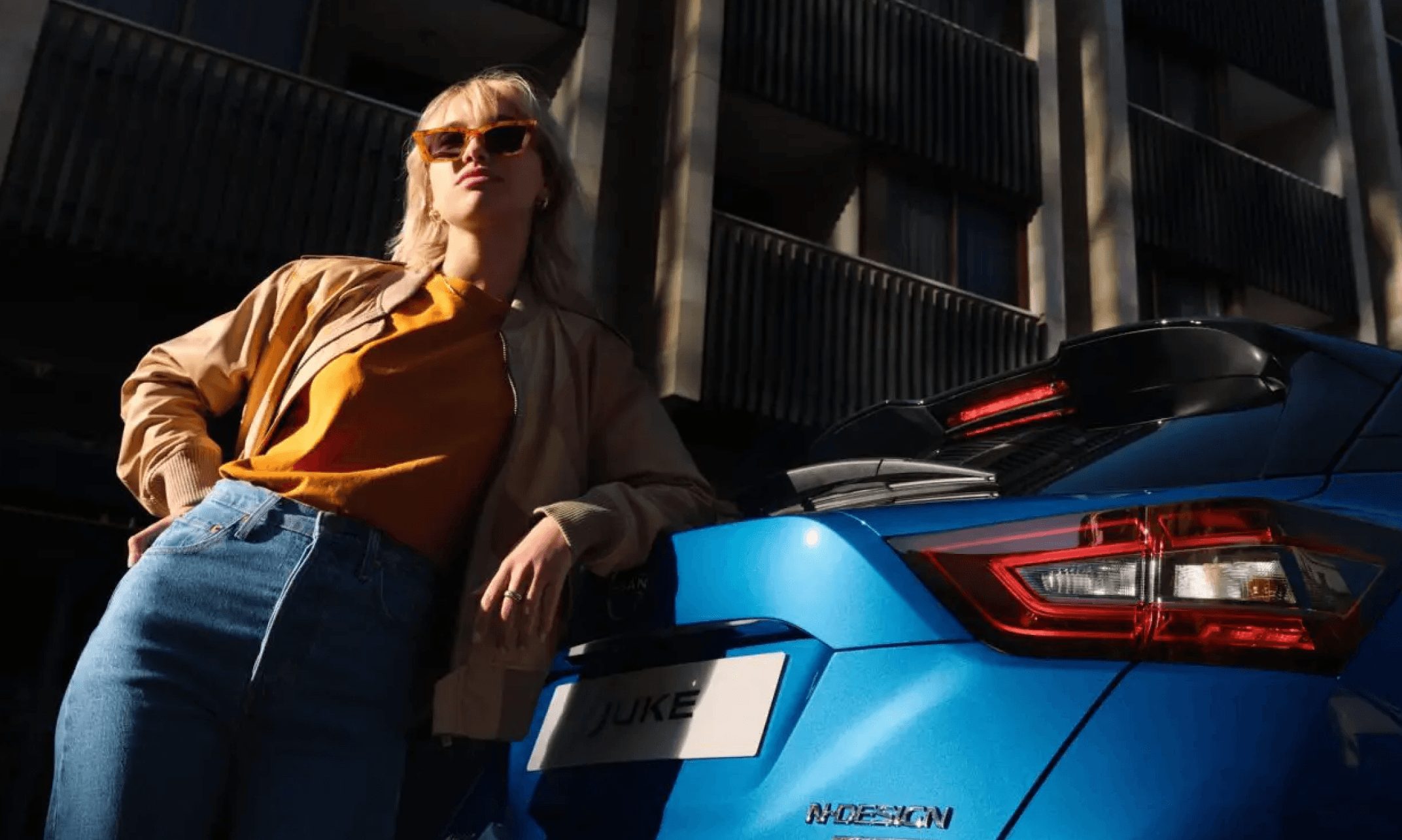 Hero image featuring the app on a phone device