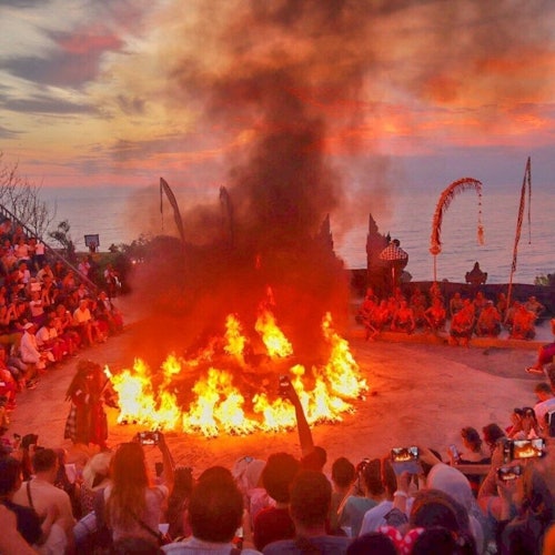 Uluwatu Kecak & Fire Dance Show