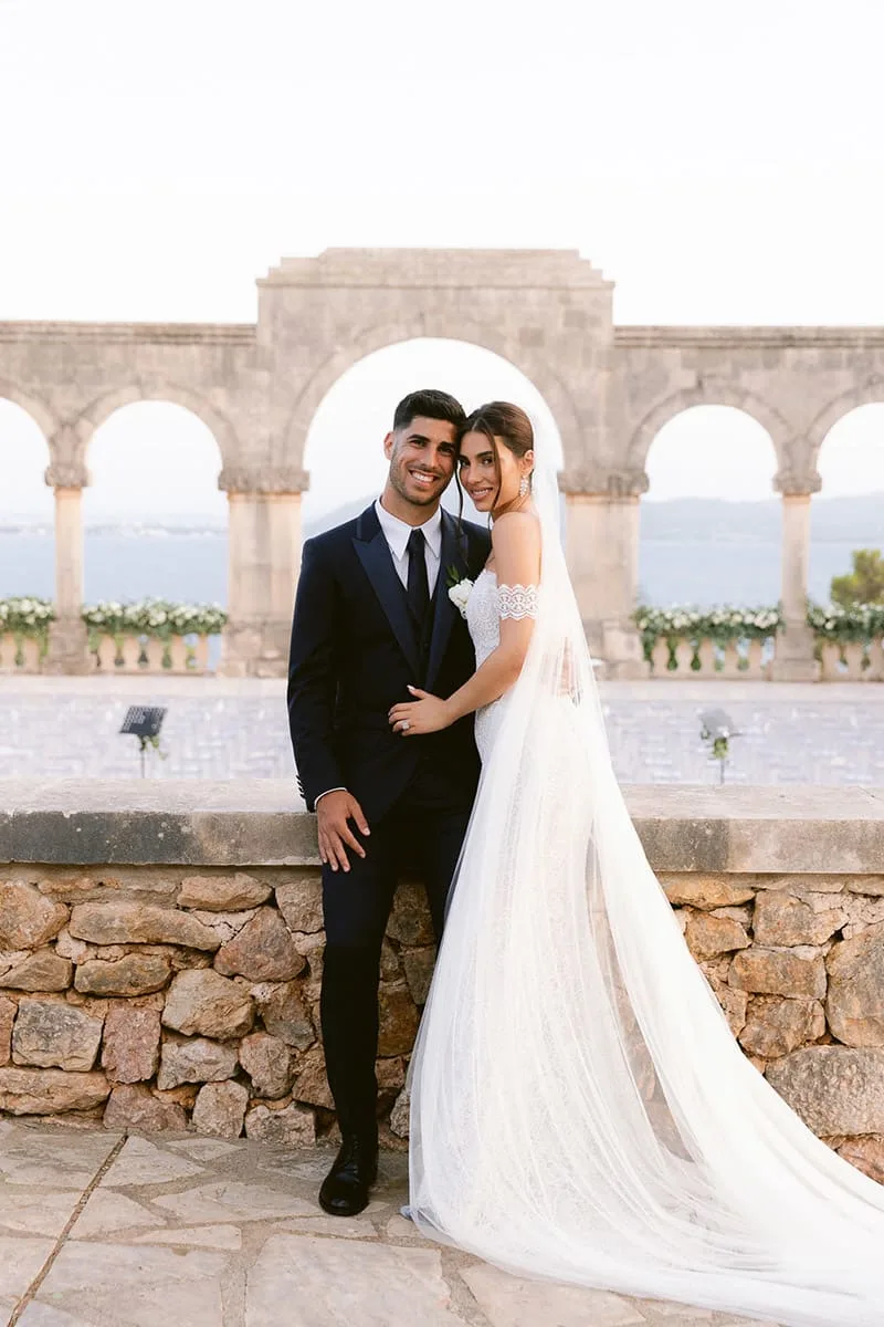 Marco Asensio & Sandra · ¡HOLA! · iluminación Ledilux