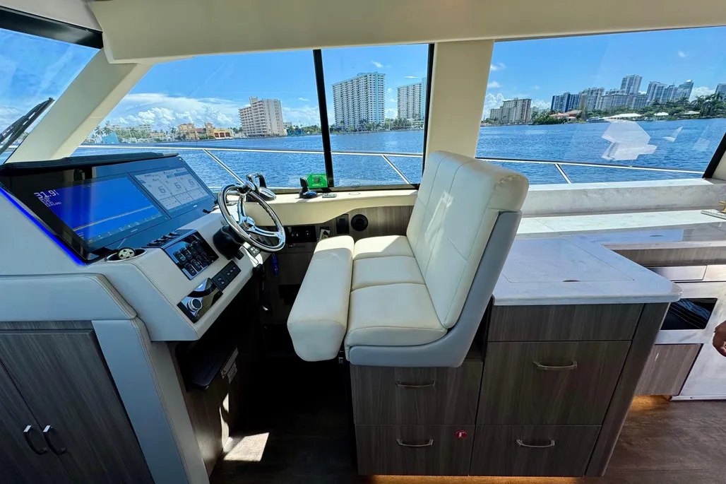 Boat thumbnail 13
