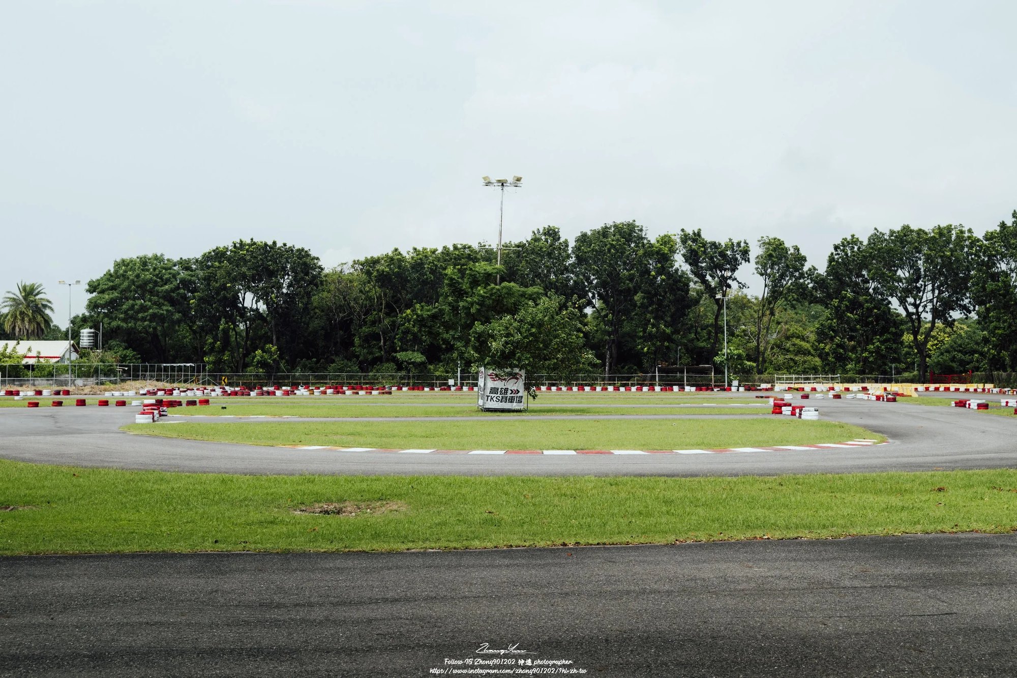 彰化溪湖 K1 賽車場賽道全景與周邊綠地