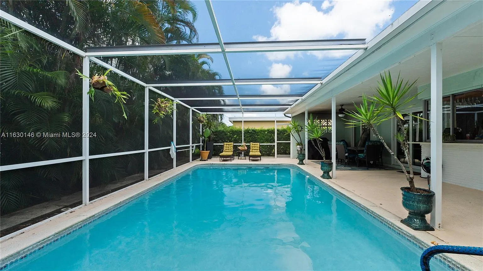 Cooper City Property - Lanai Covered Pool