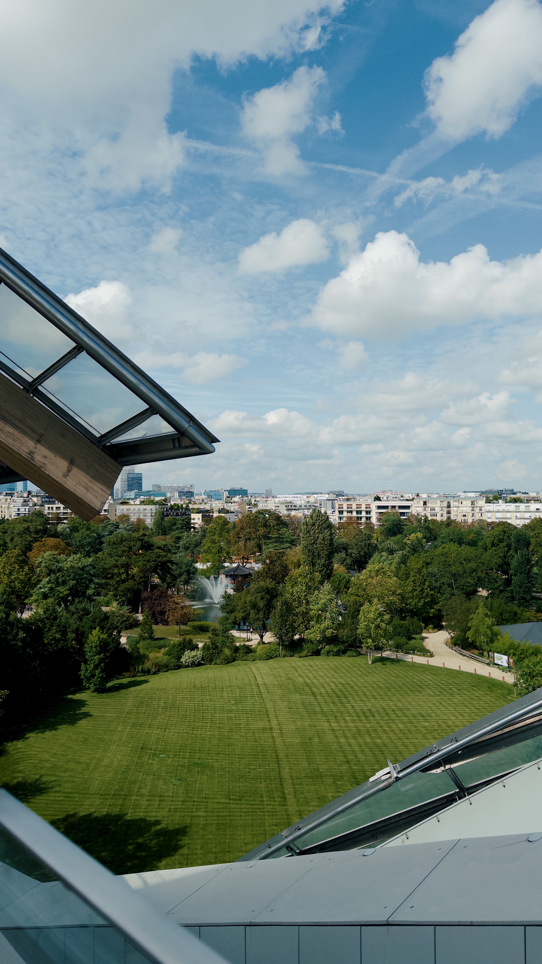 Louis Vuitton Foundation in Paris by Frank Gehry in Paris