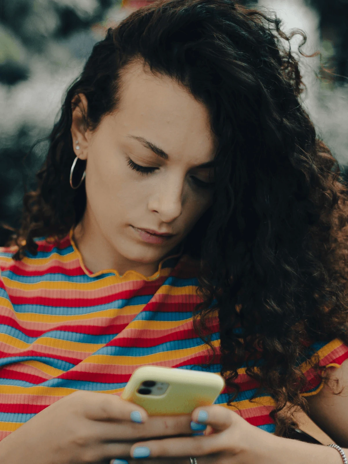 Chat GPT Ads auf dem Smartphone