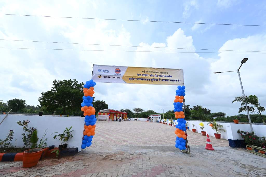 Driver rest stop in Godhra, Gujarat 