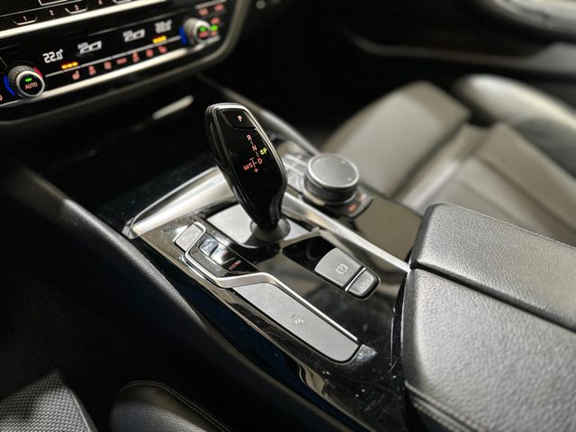 BMW 520 2018 BLACK Gebrauchtwagen - Galeriebild 22
