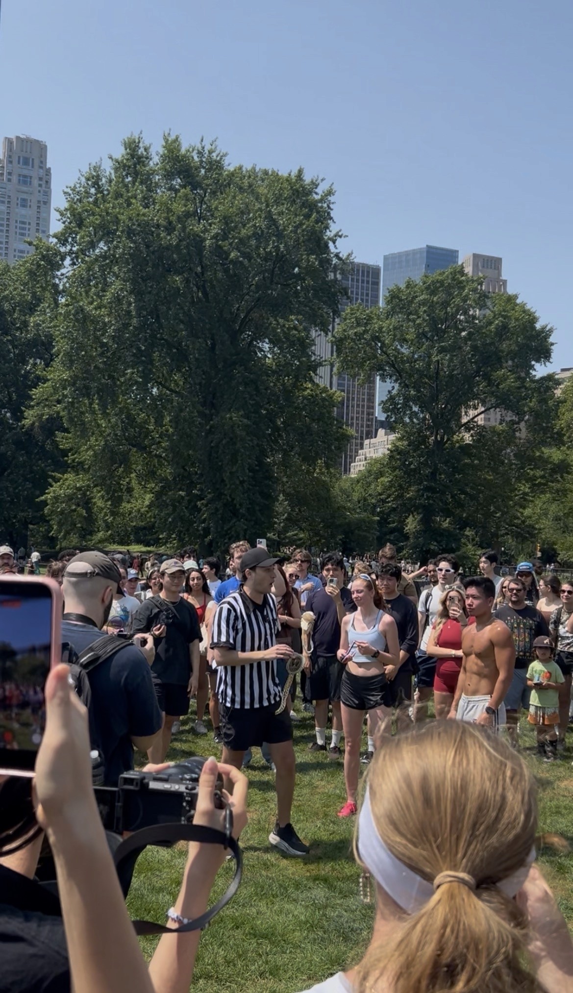 Crowd at the Central Park FitnessGram Pacer Test