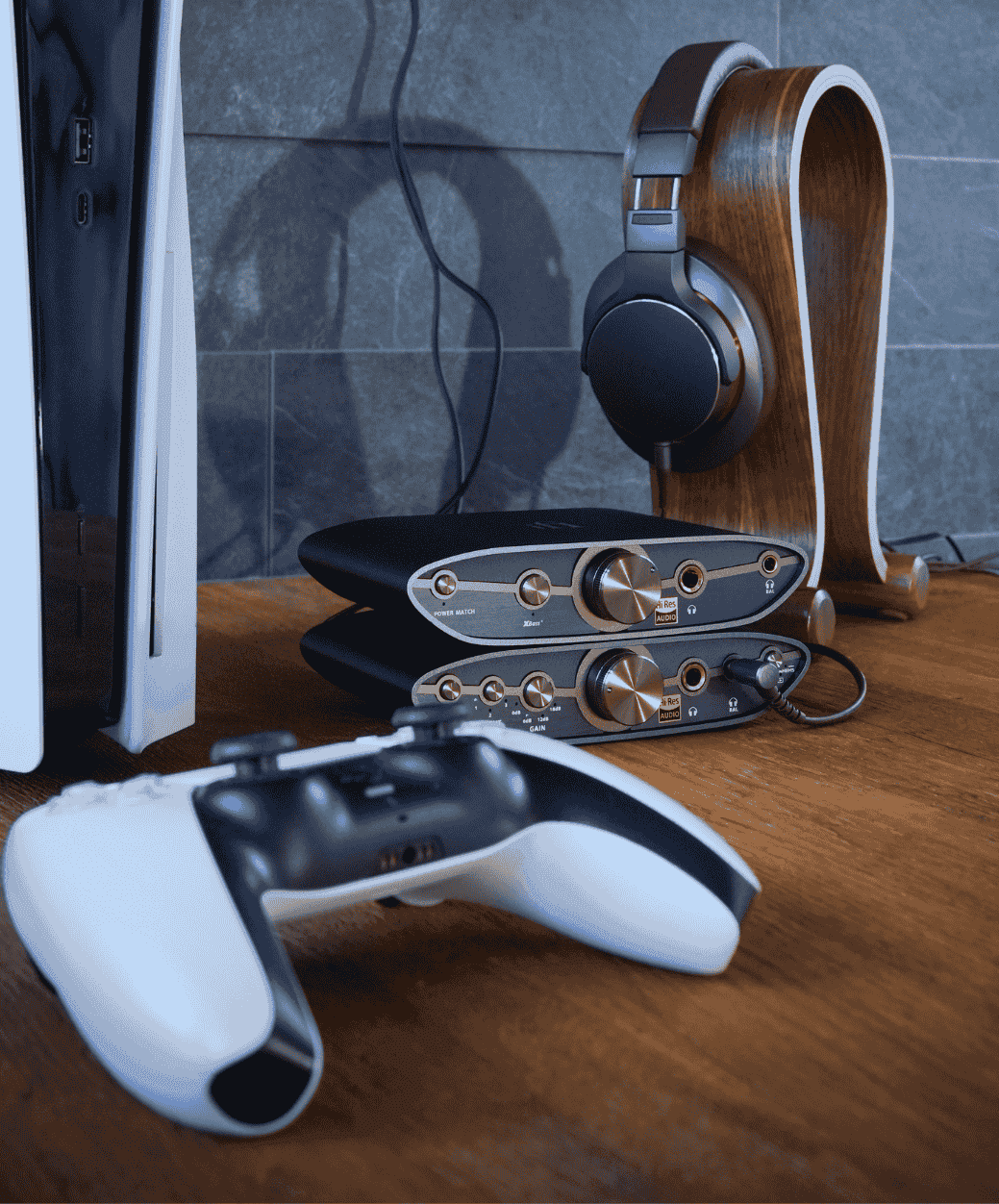 iFi Audio Zen CAN 3 - lifestyle - LE STUDIO HIFI