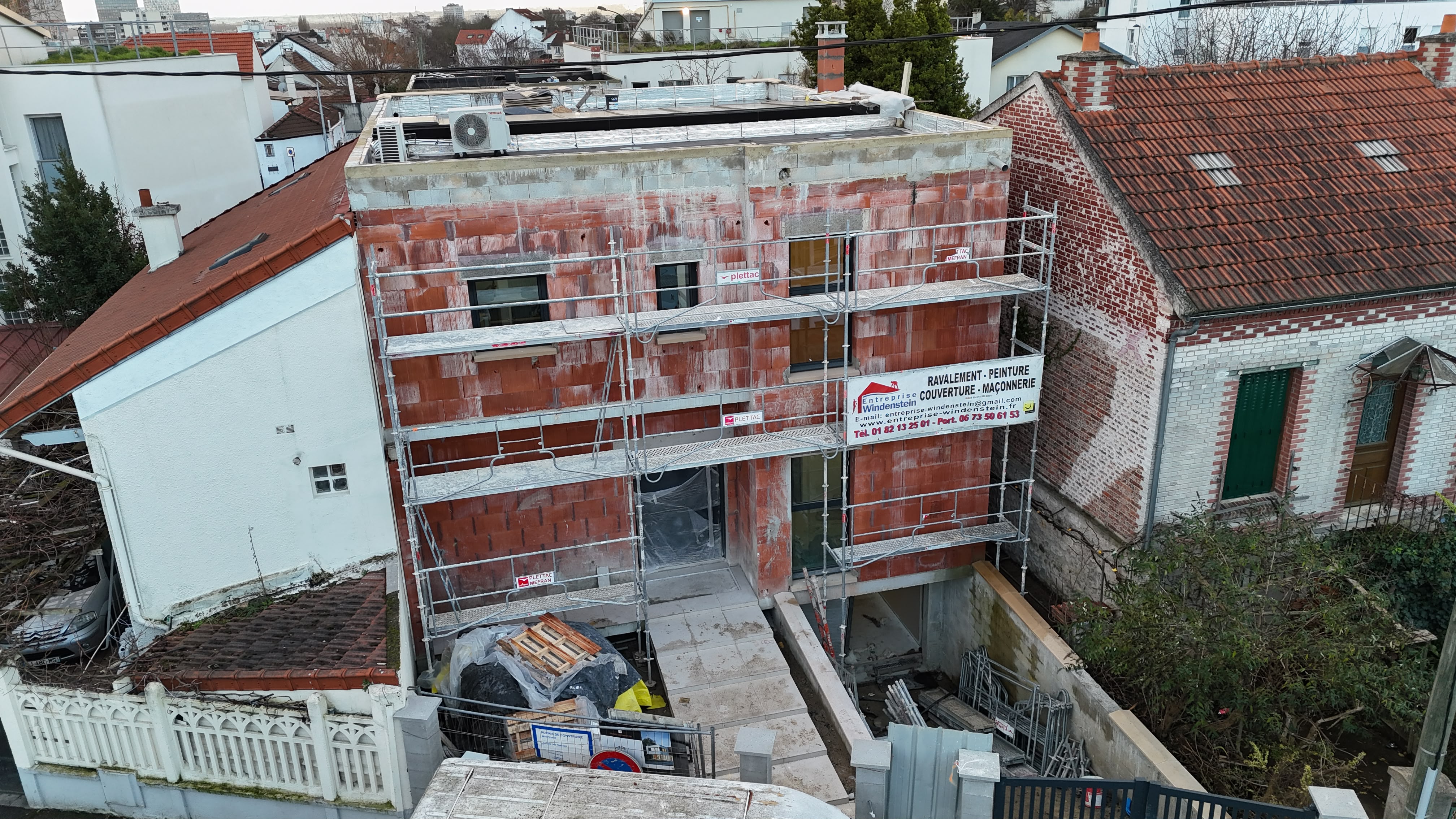 Travaux de maçonnerie et préparation d’une façade à Montreuil