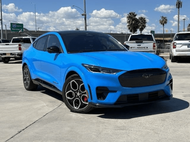 Sports Car Rental Dubai - Royal Car Collection