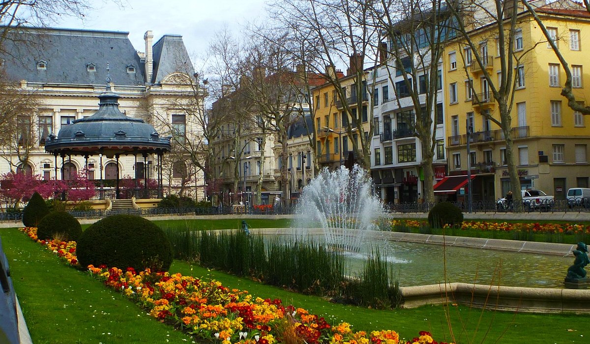 taxe de séjour saint etienne
