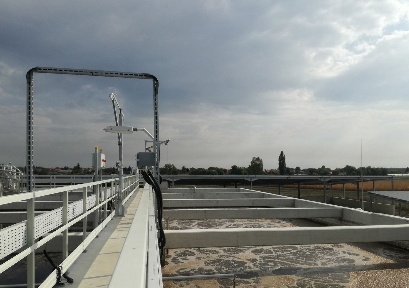 Walkway beside the CYCLATOR basins at the Jászfényszaru wastewater treatment plant, Hungary