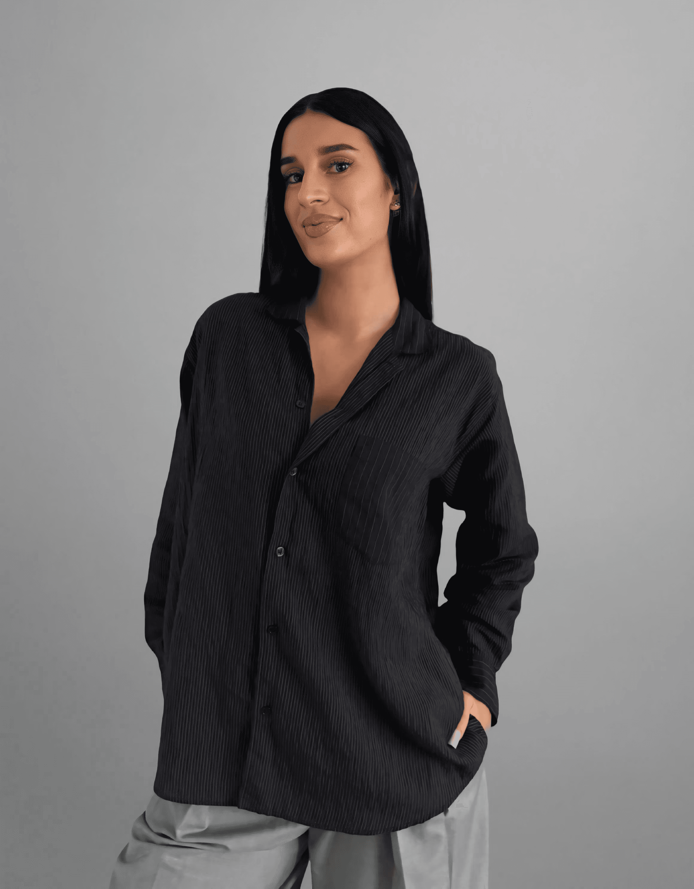 woman in black long sleeve shirt