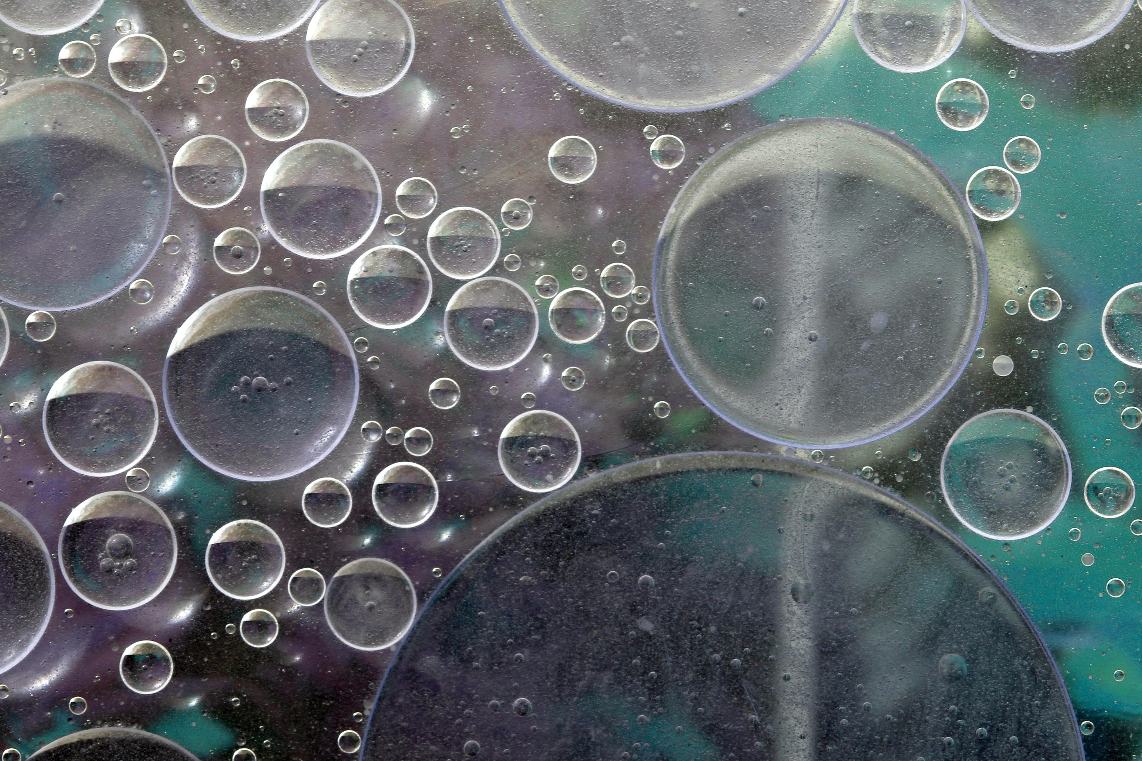 bubbles for representing AI leaders