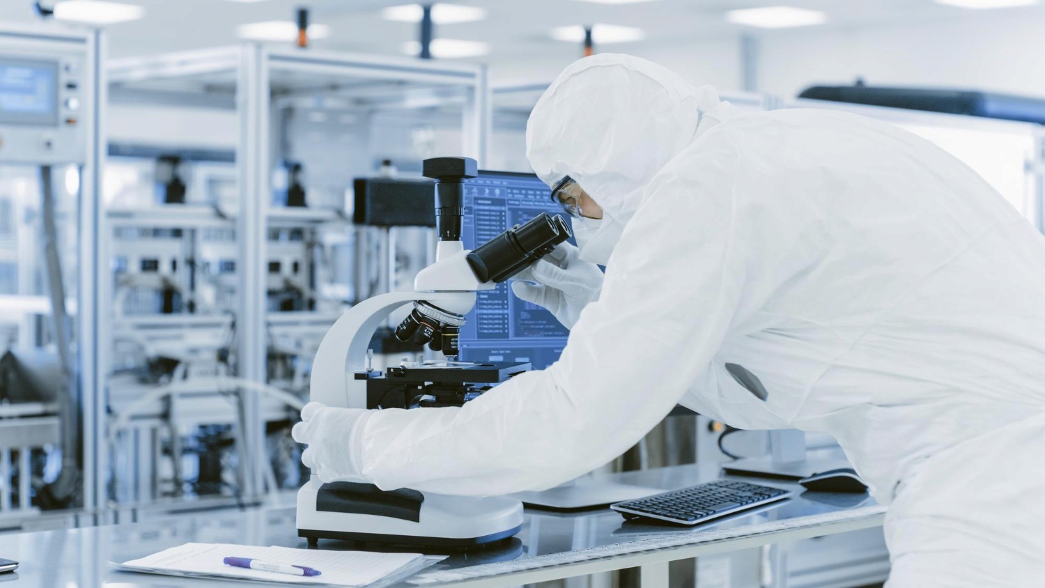 香港專業無塵車間工程團隊 16年經驗 | Professional Hong Kong Clean Room Engineering Team with 16 Years Experience