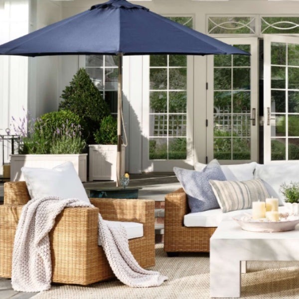 Make an Outdoor Space More Inviting with Comfortable Outdoor Seating