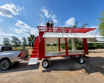Segunda vista lateral de carro para dron agrícola de LEONAR