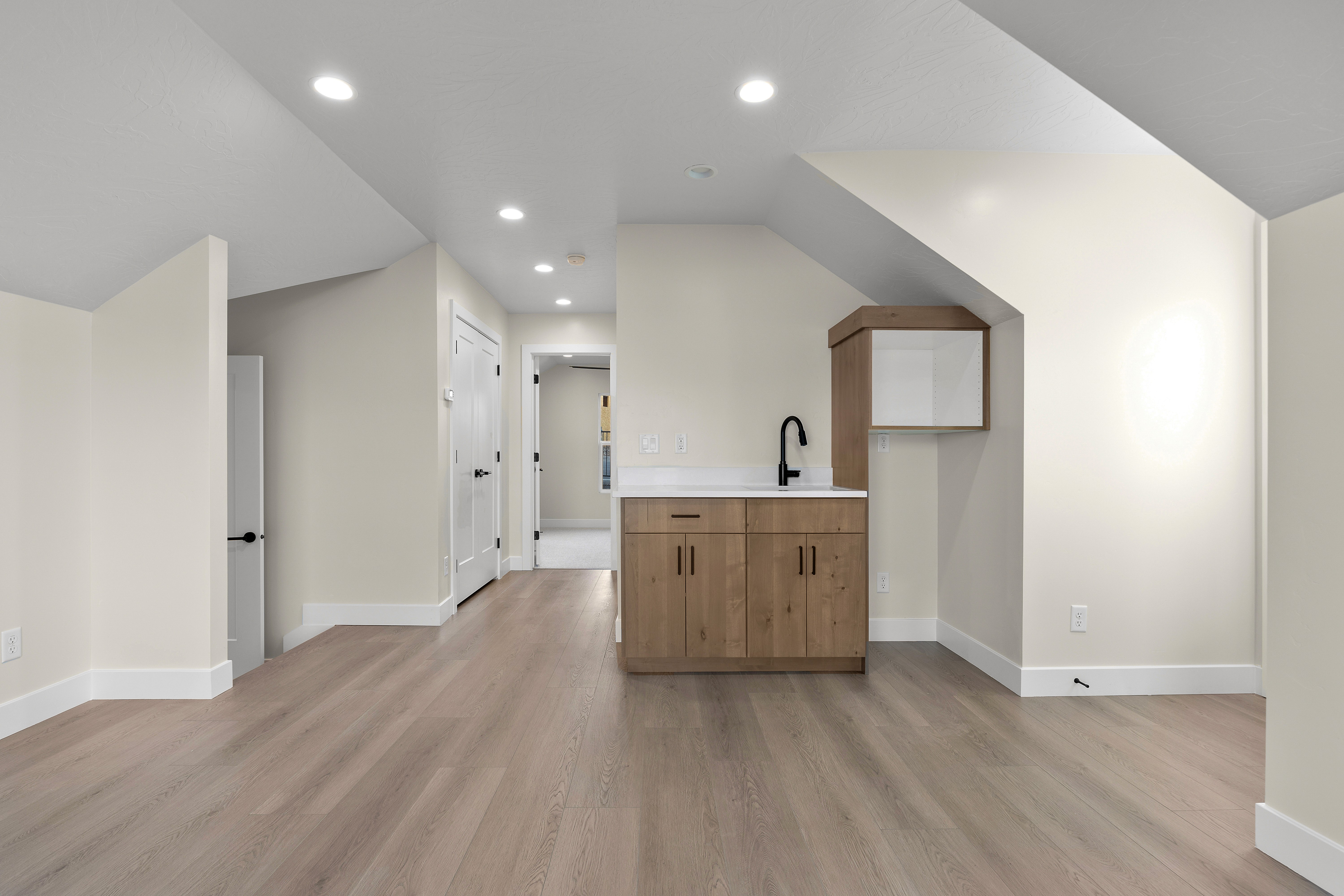 Casita kitchen in a custom home in Hurricane Utah with full amenities and efficient layout