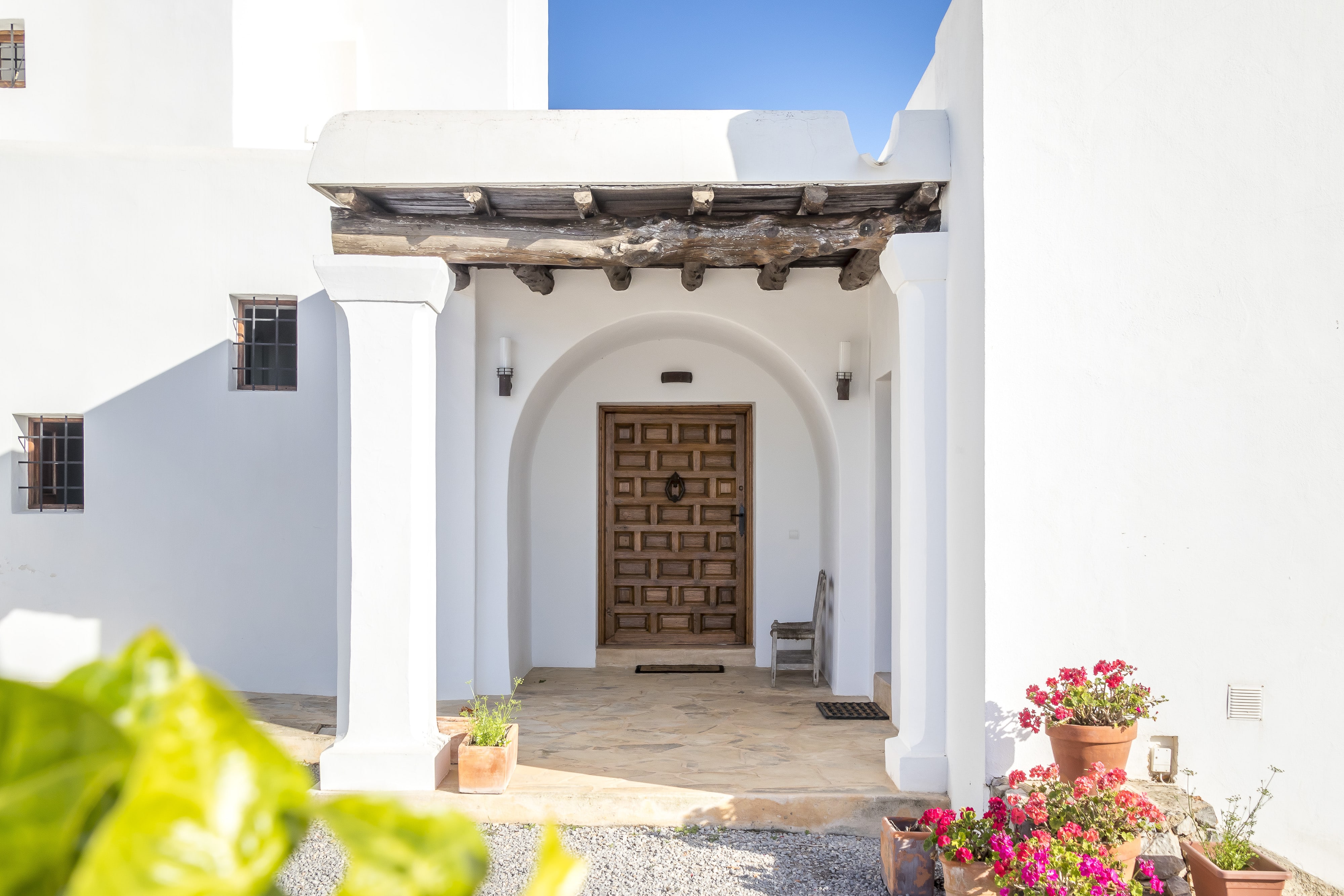 White House with Wooden Roof and Door Main Entrance