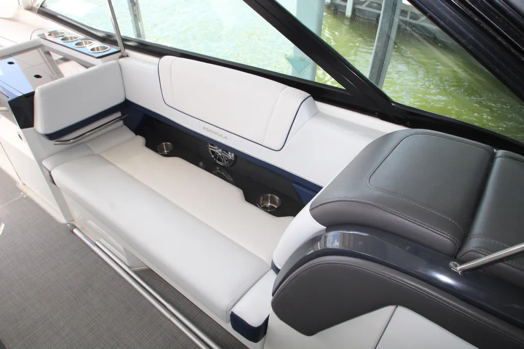 Boat thumbnail 21